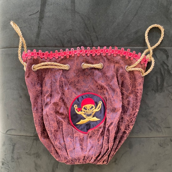 Drawstring Cinch Handbag - Picture 6 of 8